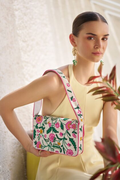 PINK AND WHITE GENIE SHOULDER BAG